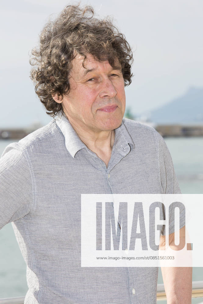 Stephen Rea, acteur britanique, pose au photocall pour la serie War and Peace au MIPCOM 2015 a Cannes. RECORD DATE NOT STATED