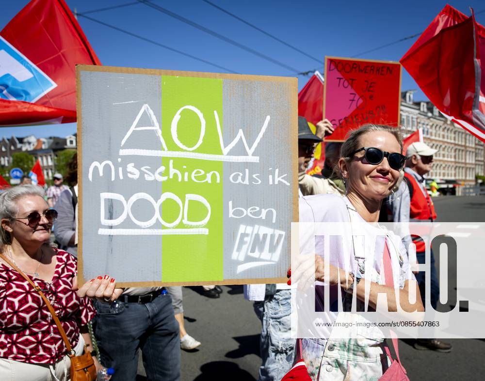 AMSTERDAM - Demonstrators during an FNV march against the coalition agreement on Labour Day. The union believes that Europe is scaling back legislation and regulations that protect workers too much. SEM VAN DER WAL ANP netherlands out - belgium out