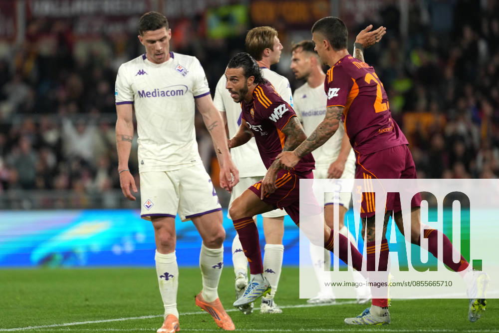 Mario Hermoso of AS Roma celebrates after scoring the goal of 3-0 during the Serie A 2025 2026 football match between AS Roma and ACF Fiorentina at Stadio Olimpico in Rome (Italy), May 4, 2026. AntoniettaxBaldassarre