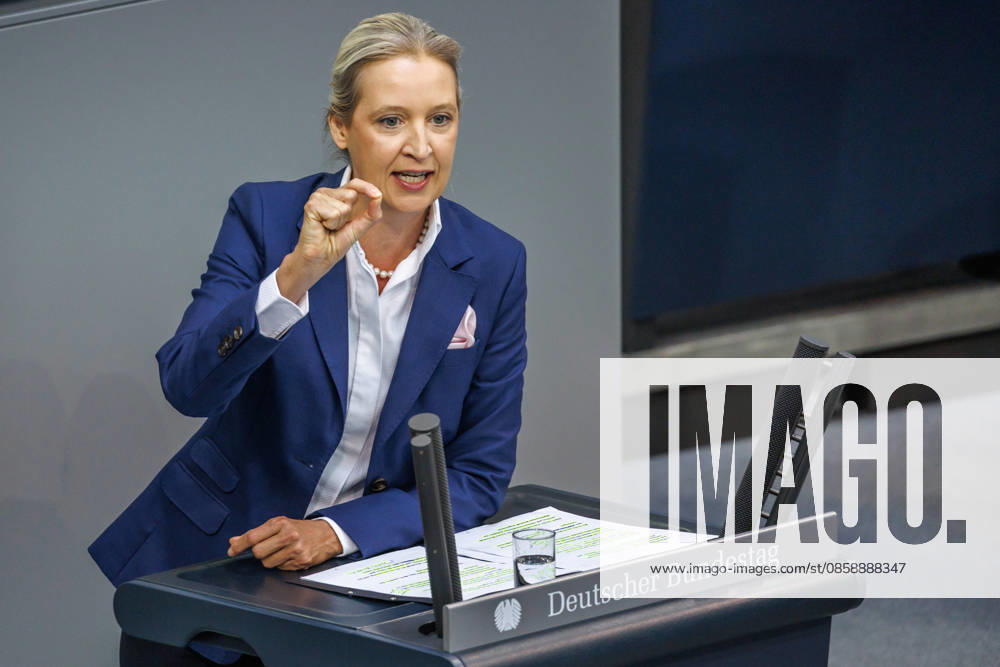 Bundestag Alice Weidel (AfD) im Deutschen Bundestag am 11.06.26 in Berlin. Berlin Berlin Deutschland Bundestag