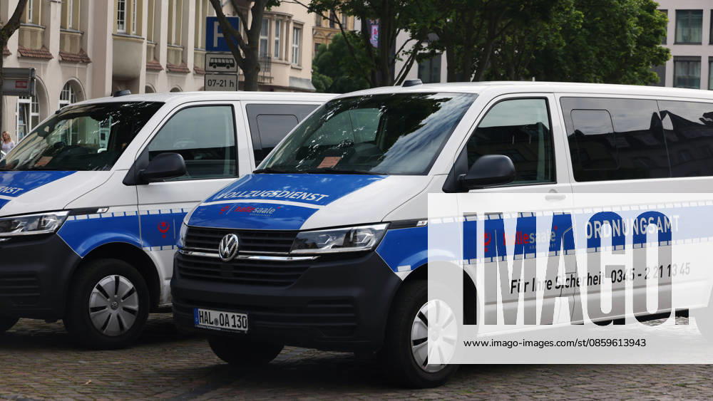 Halle Saale Halle (Saale) Halle Saale Sachsen-Anhalt Ansicht Stadtansicht Sachsen Anhalt Ansicht Ordnungsamt Fahrzeuge Vollzugsdienst �
