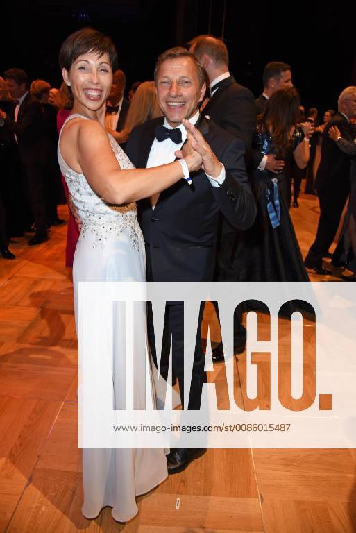 Richy Mueller mit Ehefrau Christl Stumhofer beim Leipziger Opernball in der Oper Leipzig am 13.10.2018