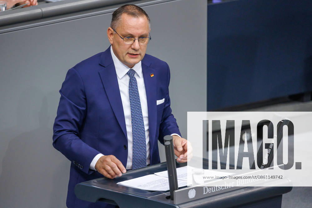 Bundestag Tino Chrupalla (AfD) im Deutschen Bundestag am 09.07.26 in Berlin. Berlin Berlin Deutschland Bundestag