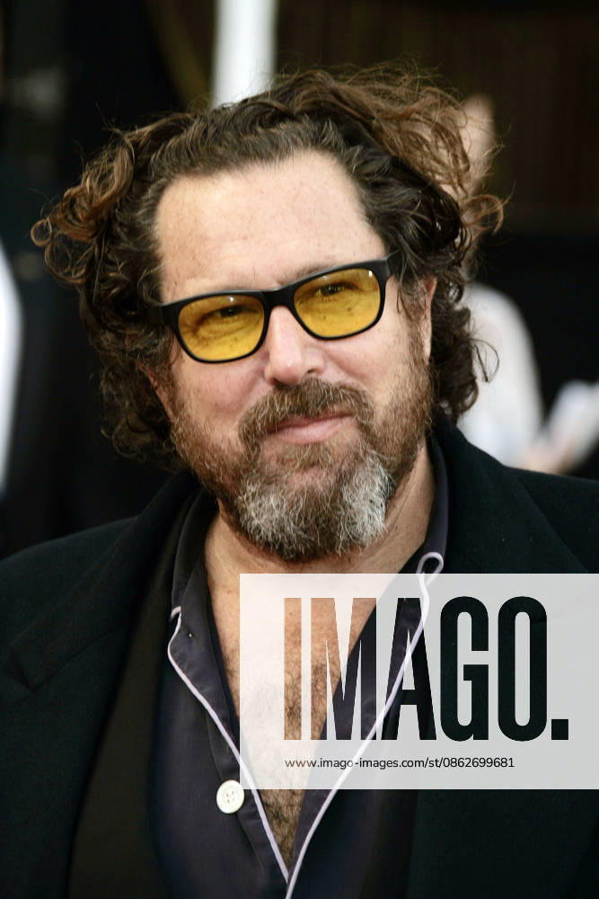 Movie Director - JULIAN SCHNABEL Jan 27, 2008 - Los Angeles, California, USA - Director JULIAN SCHNABEL arriving at the 14th Annual Screen Actors Guild Awards held at the Shrine Auditorium in Los Angeles.