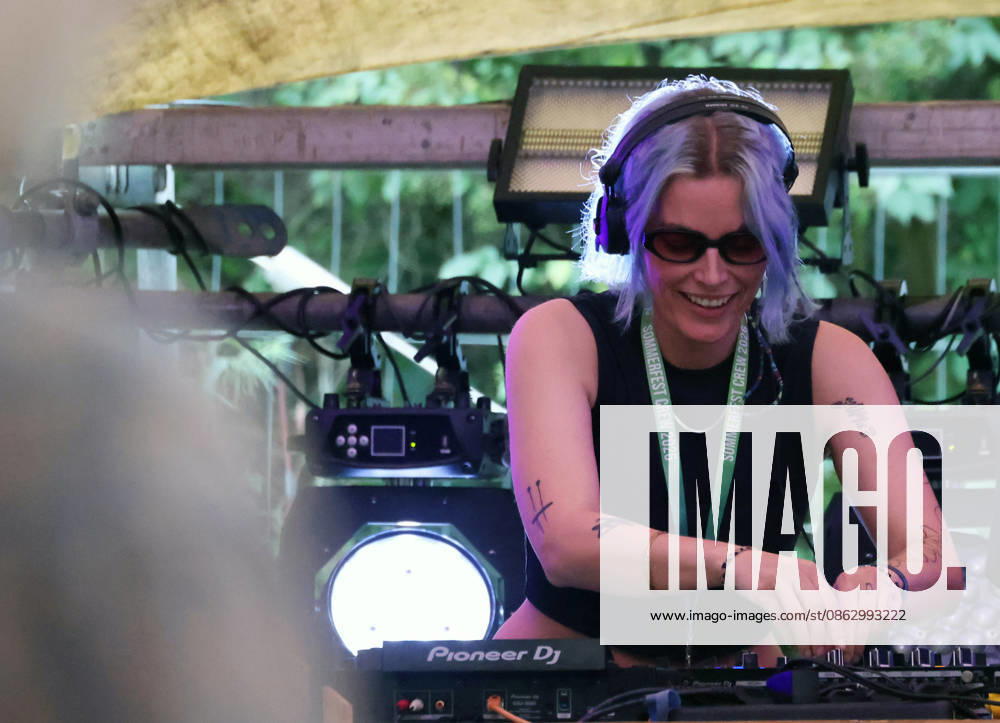 Halle Saale Halle (Saale) Halle Saale Sachsen-Anhalt Ansicht Stadtansicht Sachsen Anhalt Ansicht Sommerfest 2026 am Peißnitzhaus peißnitzhaus festival DJ Birch �