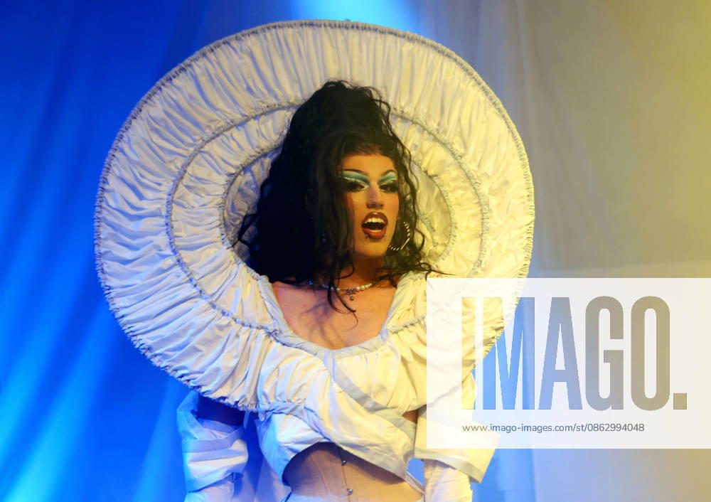 Halle Saale Halle (Saale) Halle Saale Sachsen-Anhalt Ansicht Stadtansicht Sachsen Anhalt Ansicht Sommerfest 2026 am Peißnitzhaus peißnitzhaus festival Travestieshow Travestie Show Drag- und Travestie-Show foto: Dalya ï¿½