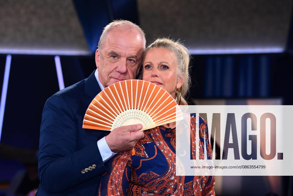 Hubertus Meyer-Burckhardt and Barbara Schoeneberger during the NDR Studios on August 7, 2026 in Hamburg, Germany NDR Talk Show on August 7, 2026 in Hamburg, Germany
