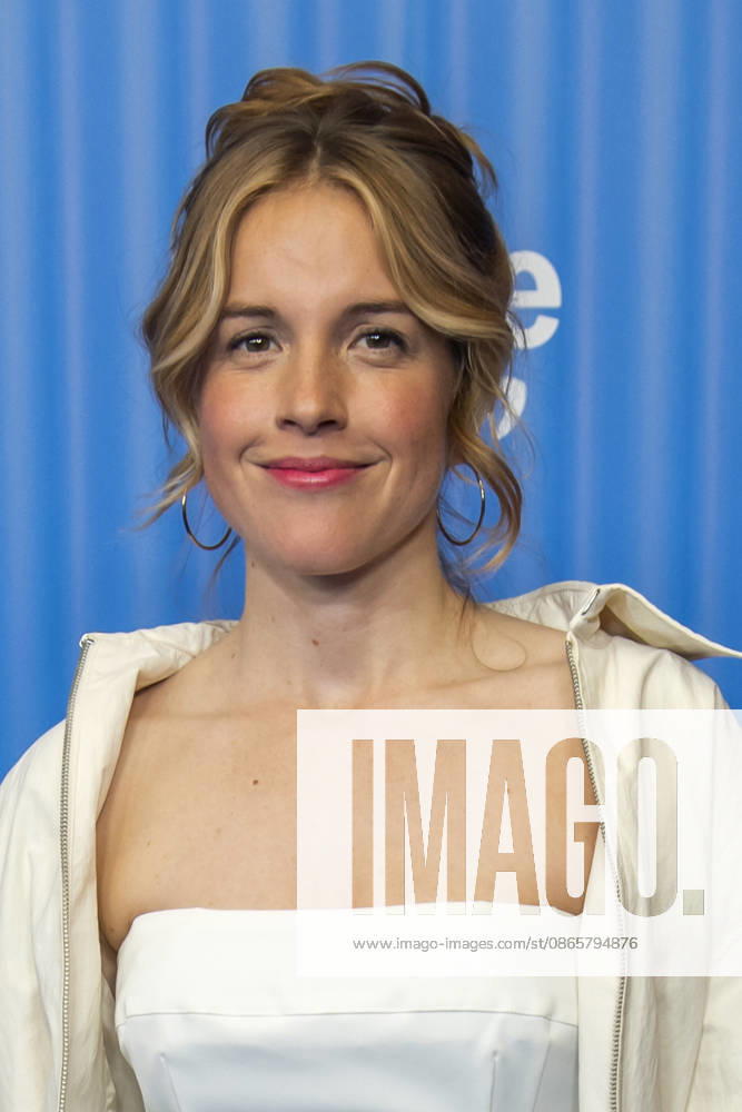 ABB PRIMEPK - Paula Kalenberg zu Gast auf dem blauen Teppich bei der Media Press Line von Prime Video Presents 2026 im Kino International am 03.09.2026 in Berlin Berlin Deutschland