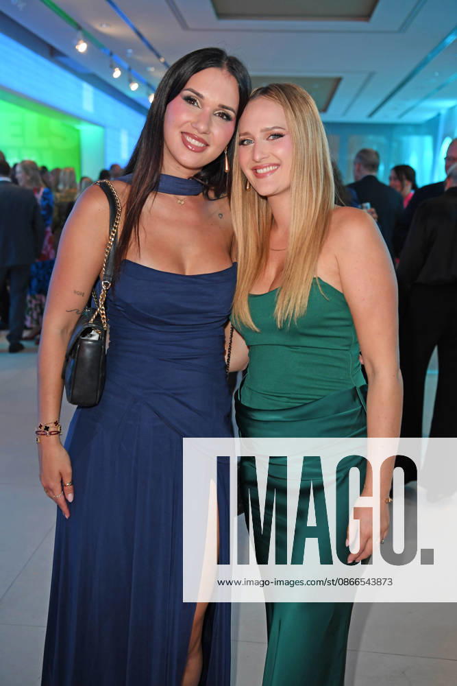 Vanessa Borck mit Freundin Lara Denona bei der BERTELSMANN PARTY 2026 in der Bertelsmann Hauptstadtrepräsentanz in Berlin am 10.09.2026