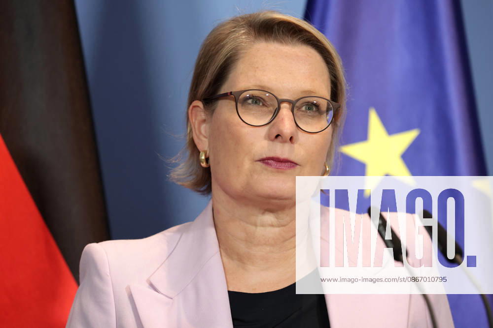 Stefanie Hubig, Bundesministerin für Justiz, SPD, PK zu - 10 Punkte Plan zu einem besseren Schutz vor islamistischem Terrorismus, Berlin