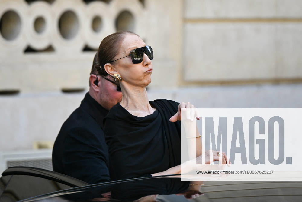 Celine Dion Leaves Her Hotel - Paris Celine Dion spend time with fans before her concert, at hotel Royal Monceau in Paris, France on September 23, 2026. Photo by Lionel Urman ABACAPRESS.COM Patis France