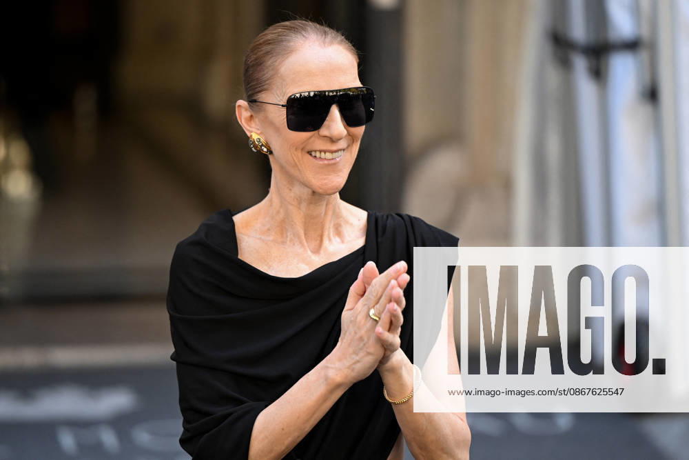 Celine Dion Leaves Her Hotel - Paris Celine Dion spend time with fans before her concert, at hotel Royal Monceau in Paris, France on September 23, 2026. Photo by Lionel Urman ABACAPRESS.COM Paris France