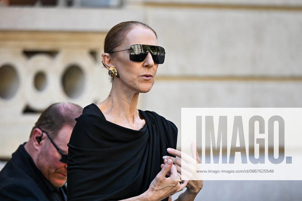 Celine Dion Leaves Her Hotel - Paris Celine Dion spend time with fans before her concert, at hotel Royal Monceau in Paris, France on September 23, 2026. Photo by Lionel Urman ABACAPRESS.COM Paris France