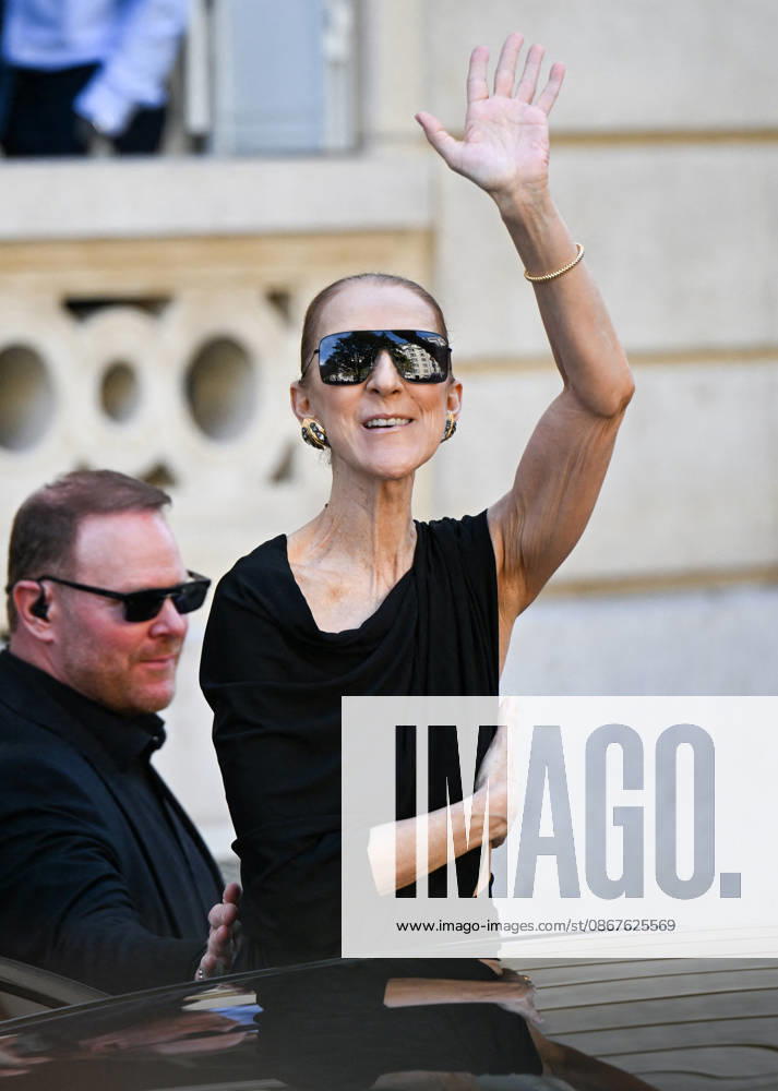 Celine Dion Leaves Her Hotel - Paris Celine Dion spend time with fans before her concert, at hotel Royal Monceau in Paris, France on September 23, 2026. Photo by Lionel Urman ABACAPRESS.COM Paris France