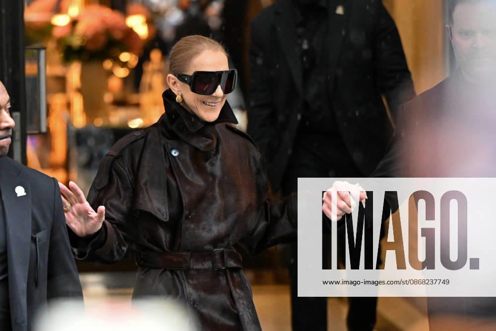 Céline Dion spent some time with her fans at the Royal Monceau Hotel in Paris, France, before heading to the event venue. Céline Dion spends time with fans before going to the venue, the Royal Monceau Hotel in Paris, France 460074 September 30, 2026 PARIS France