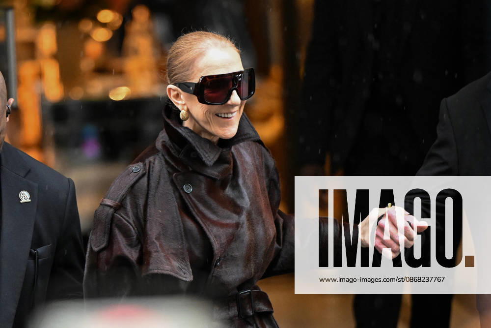 Céline Dion spent some time with her fans at the Royal Monceau Hotel in Paris, France, before heading to the event venue. Céline Dion spends time with fans before going to the venue, the Royal Monceau Hotel in Paris, France 460074 September 30, 2026 PARIS France