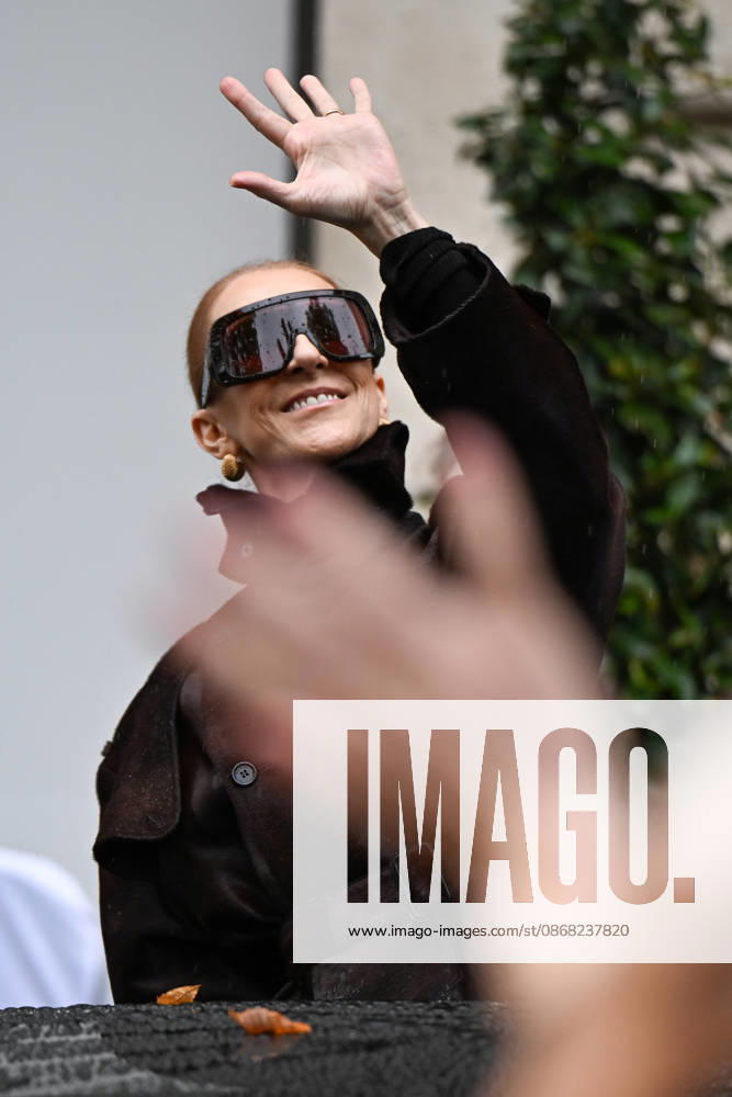 Céline Dion spent some time with her fans at the Royal Monceau Hotel in Paris, France, before heading to the event venue. Céline Dion spends time with fans before going to the venue, the Royal Monceau Hotel in Paris, France 460074 September 30, 2026 PARIS France