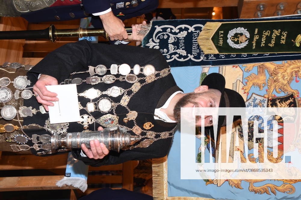 Andreas Dumberger Landesschützenkönig Luftgewehr 2026 München 04.10.2026 Theresienwiesn Oktoberfest- Schützen Festzelt Landesschießens Siegerehrung des diesjährigen Schützenkönige Foto München