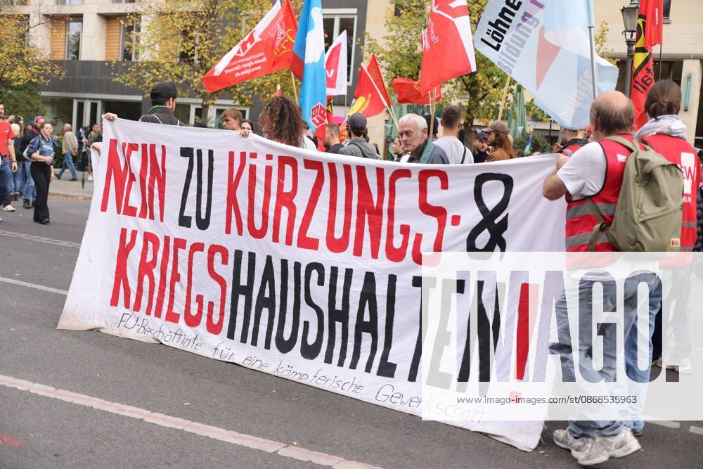 BERLIN, GERMANY, OCTOBER 3, 2026: Thousands of demonstrators march through central Berlin during a protest against Germany s military buildup, increased defense spending and the possible reintroduction of compulsory military service. Protesters called for greater investment in healthcare, housing, education and other social services instead of military spending, while participants also demonstrated against German arms deliveries and support for Israel amid the war in Gaza. The march began at the Brandenburg Gate and continued through central Berlin before returning to the area. Berlin Germany - ZUMAq101 20261003_zna_q101_225