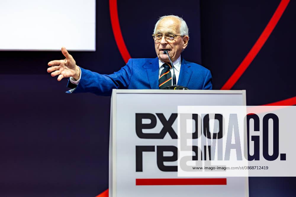 Wolfgang Ischinger auf der EXPO REAL 2026 06.10.2026: Wolfgang Ischinger, Vorsitzender der Münchner Sicherheitskonferenz (MSC) und ehemaliger deutscher Botschafter, spricht am zweiten Tag der EXPO REAL 2026 im Investment Forum. Unter dem Titel Geopolitische Risiken und Investments: Über Sicherheit in unsicheren Zeiten thematisiert Ischinger die zunehmenden geopolitischen Risiken und deren Auswirkungen auf Wirtschaft und Investitionen. Im Mittelpunkt stehen die veränderte internationale Sicherheitslage, globale Machtverschiebungen sowie die Frage, wie Deutschland in einem von Konflikten und strategischen Rivalitäten geprägten Umfeld langfristig attraktiv für Investoren bleiben kann. Die EXPO REAL findet vom 5. bis 7. Oktober 2026