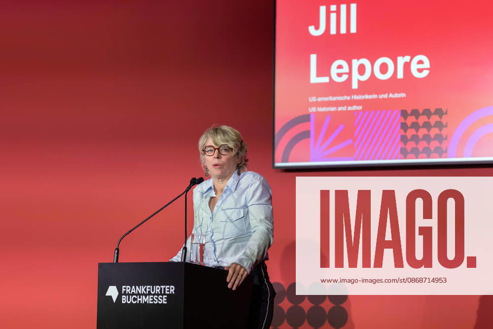 Buchmesse Frankfurt 2026 Jill Lepore, US-amerikanische Historikerin und Autorin. Eröffnungspressekonferenz der Buchmesse Frankfurt 2026., Frankfurt am Main Hessen Deutschland Messegelände