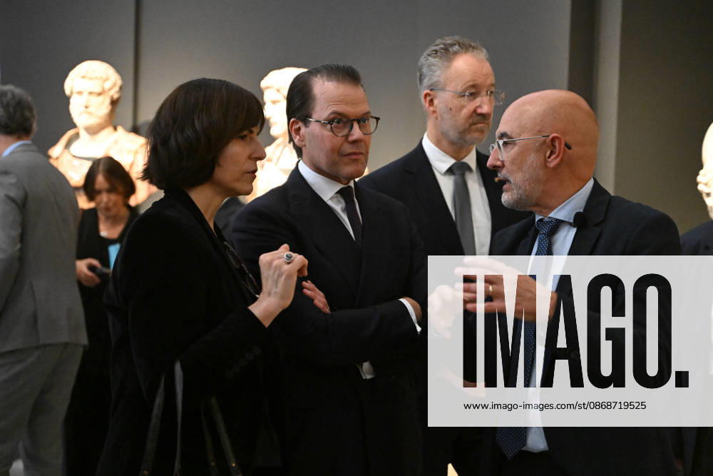 The Prado Museum Reopens the Queen Christina Sculpture Gallery with a Visit by Prince Daniel of Sweden Prince Daniel of Sweden during his visit to the Queen Christina Sculpture Gallery at the Prado Museum on October 6, 2026, in Madrid, Spain CELEBRITIES PRADO MUSEUM ROYALTY PRINCE José Madrid Madrid Spain