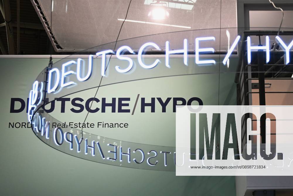 Die EXPO REAL 2026 findet aktuell auf dem Messegelände der Messe München statt. Sie ist Europas grösste internationale Fachmesse für Immobilien, Investitionen und Infrastruktur. Foto: Messestand Deutsche Hypo. Die Deutsche Hypo - Deutsche Hypothekenbank - NORD LB Real Estate Finance ist ein auf die gewerbliche Immobilienfinanzierung spezialisiertes Kompetenzzentrum der NORD LB mit Hauptsitz in Hannover.