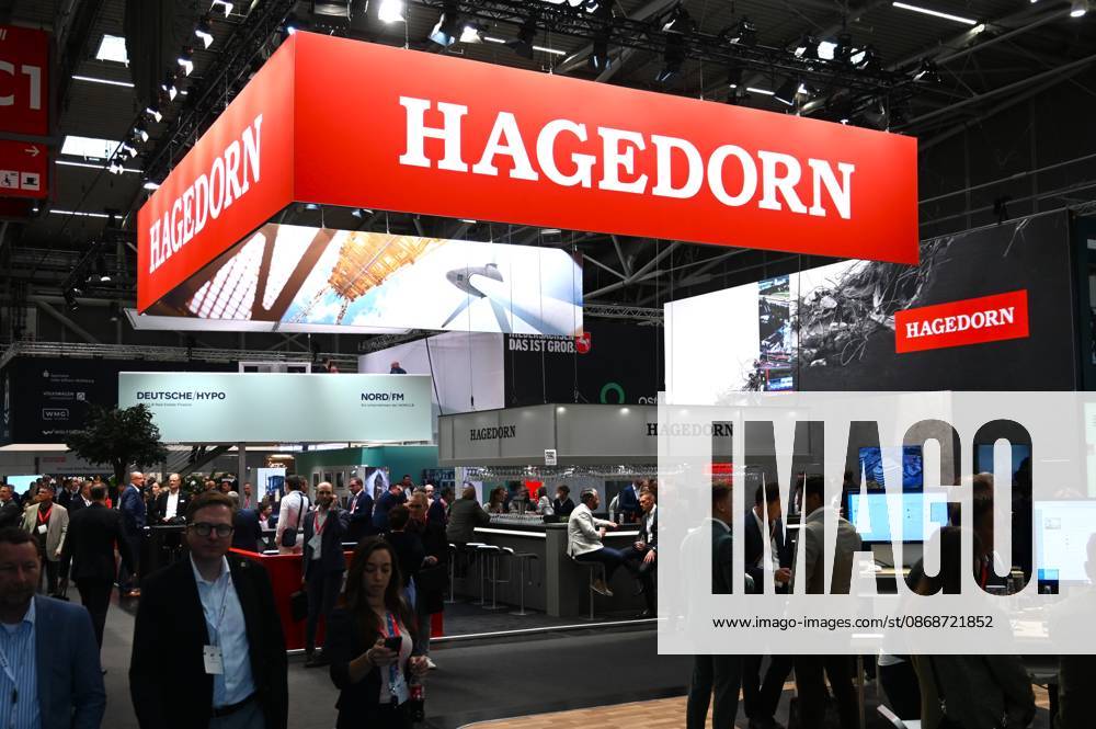 Die EXPO REAL 2026 findet aktuell auf dem Messegelände der Messe München statt. Sie ist Europas grösste internationale Fachmesse für Immobilien, Investitionen und Infrastruktur. Foto: Messestand Hagedorn. Die Thomas Hagedorn Holding GmbH ist die Konzernobergesellschaft der Hagedorn Unternehmensgruppe mit Sitz im ostwestfälischen Gütersloh.