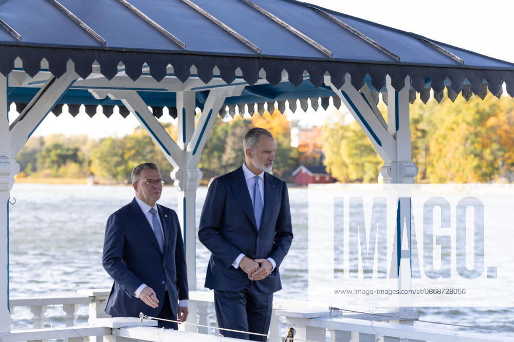 King FELIPE VI of Spain is welcomed by Finnish Prime Minister PETTERI ORPO at the Prime Minister s official residence during the King s state visit to Finland. Helsinki Finland - ZUMAt172 20261006_zip_t172_061