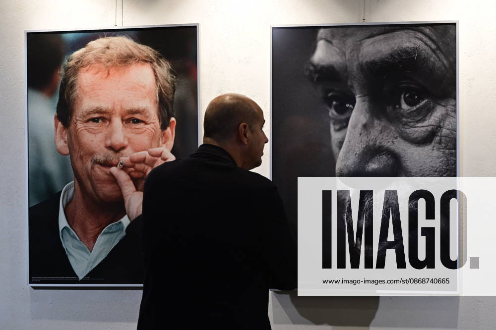 The opening of Photo CTK: Havel - President Vaclav Havel Through the Eyes of CTK Photojournalists exhibition, marking 90th anniversary of Havel s birth, organised by Czech Press Agency (CTK)collaborationxwithxCzechxPhoto,Octoberx6,x2026,Prague,Republic.x(CTKxPhoto RomanxVondrous) CTKPhotoP2026100607161 CTKPhotoP2026100607161