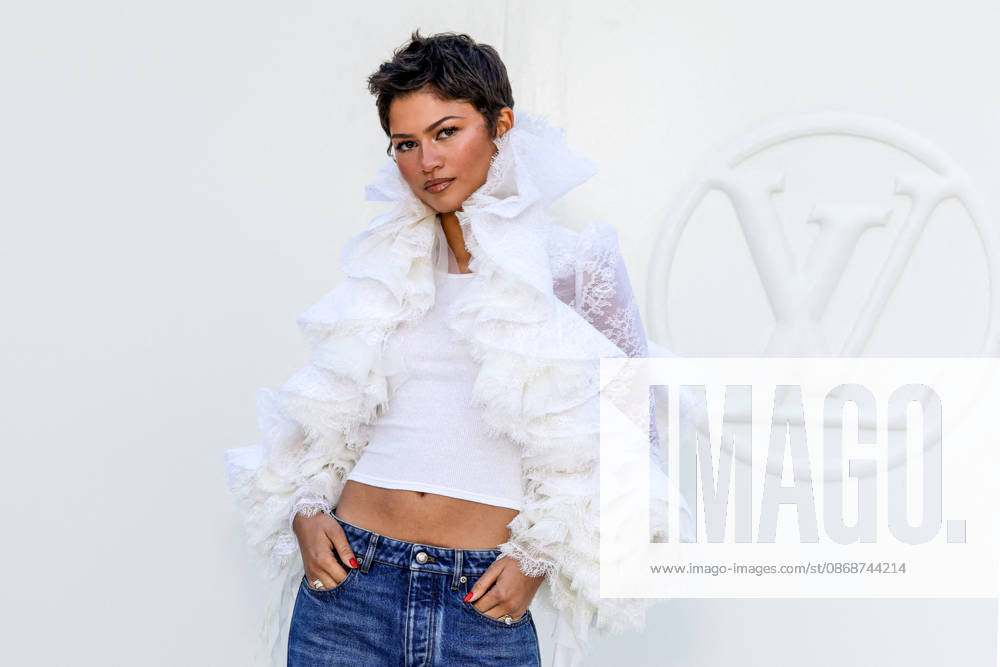 Zendaya at the photocall for the Louis Vuitton Spring Summer 2027 Women’s Ready-to-Wear show during Paris Fashion Week (PFW) at the Cité internationale universitaire de Paris, France, on October 6, 2026. Olivier Borde, Bestimage. Photocall at the Louis Vuitton Women’s Ready-to-Wear Spring Summer 2027 show as part of Paris Fashion Week on October 6, 2026, in Paris, France. Paris, France