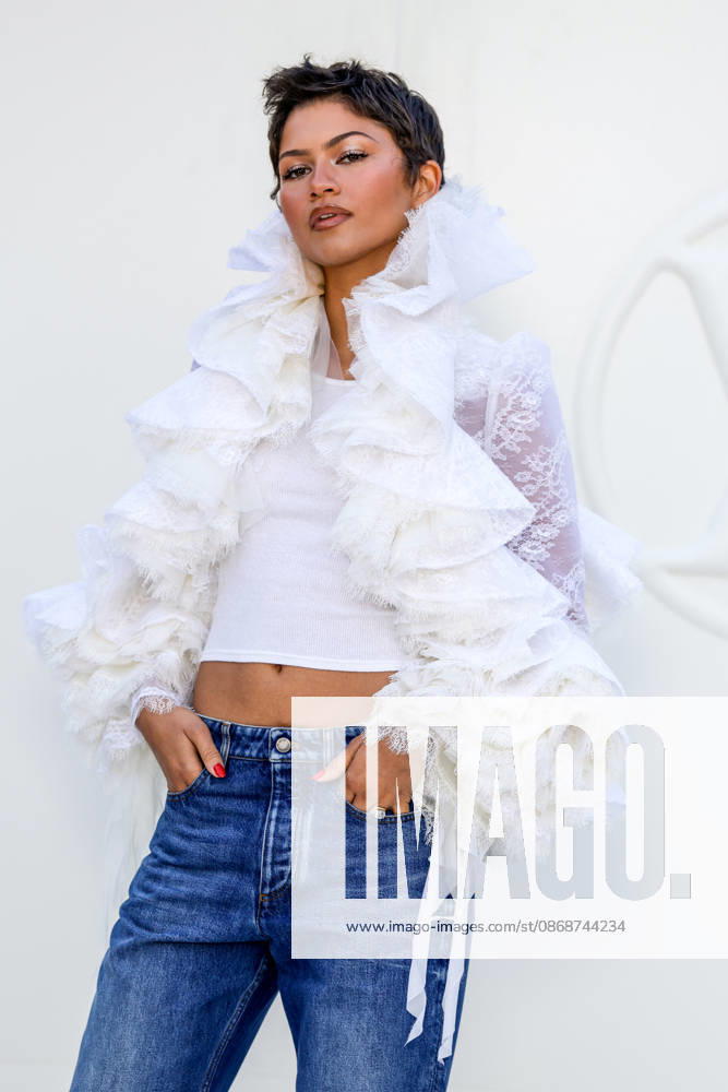 Zendaya at the photocall for the Louis Vuitton Spring Summer 2027 Women’s Ready-to-Wear show during Paris Fashion Week (PFW) at the Cité internationale universitaire de Paris, France, on October 6, 2026. Olivier Borde, Bestimage. Photocall at the Louis Vuitton Women’s Ready-to-Wear Spring Summer 2027 show as part of Paris Fashion Week on October 6, 2026, in Paris, France. Paris, France