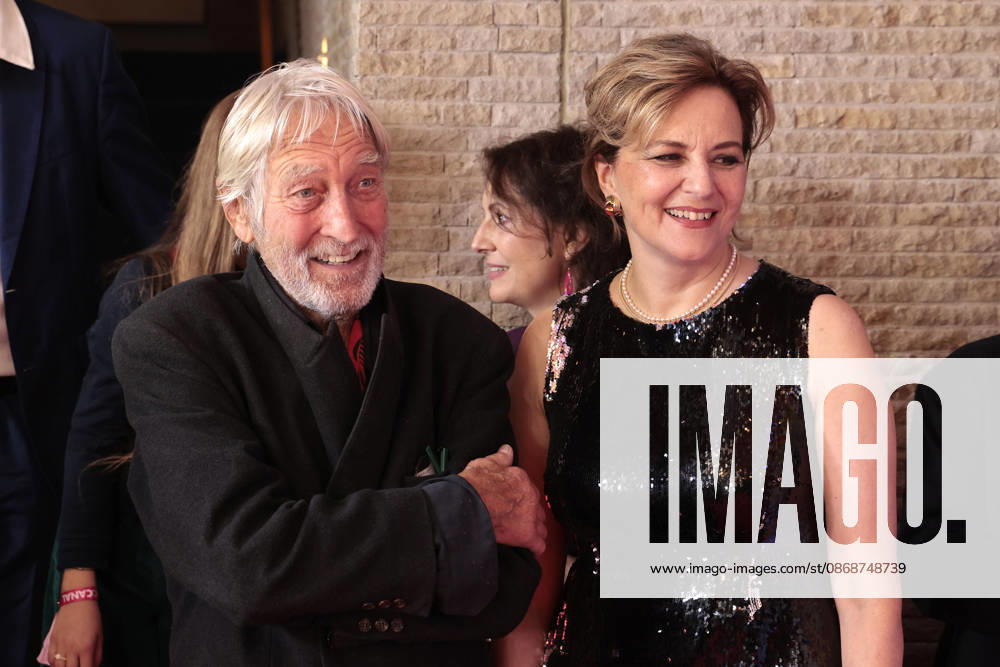 Wigand Witting und Martina Gedeck bei der Heimsuchung Film Premiere am 6.10.2026 im Kino International in Berlin Wigand Witting and Martina Gedeck attend the premiere of Heimsuchung The Beloved at Kino International on October 6, 2026l in Berlin, Germany Heimsuchung Filmpremiere in Berlin