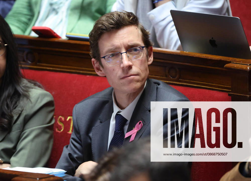 AssembleÌe Nationale - QAG du 6 octobre 2026 Edouard Geffray Sà ance des Questions d Actualità s au Gouvernement à l AssembleÌe Nationale à Paris, le 6 octobre 2026. Current Affairs Question Period with the Government at the National Assembly in Paris