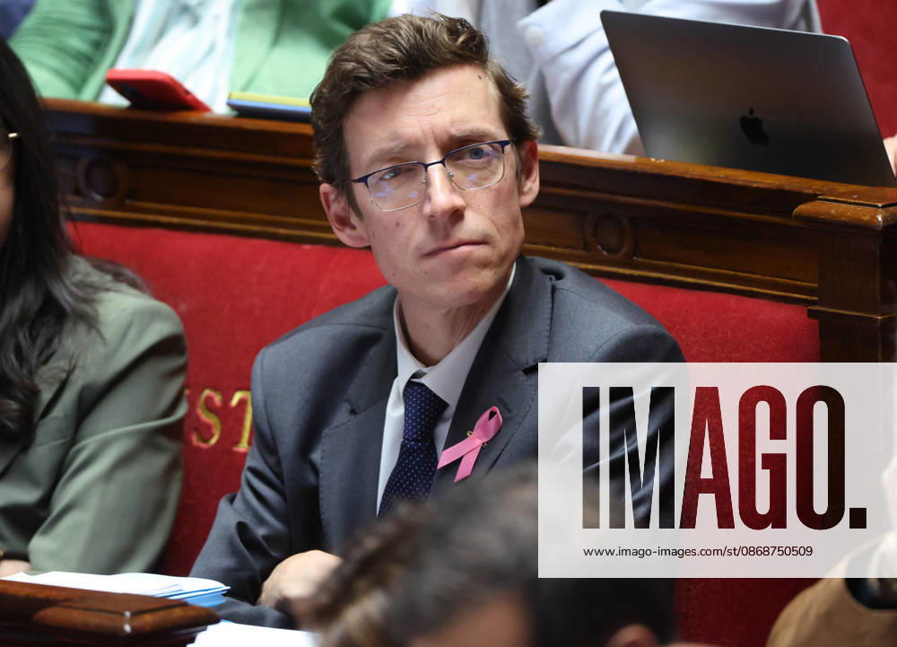 AssembleÌe Nationale - QAG du 6 octobre 2026 Edouard Geffray Sà ance des Questions d Actualità s au Gouvernement à l AssembleÌe Nationale à Paris, le 6 octobre 2026. Current Affairs Question Period with the Government at the National Assembly in Paris