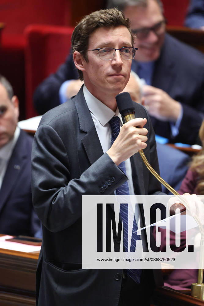 AssembleÌe Nationale - QAG du 6 octobre 2026 Edouard Geffray Sà ance des Questions d Actualità s au Gouvernement à l AssembleÌe Nationale à Paris, le 6 octobre 2026. Current Affairs Question Period with the Government at the National Assembly in Paris