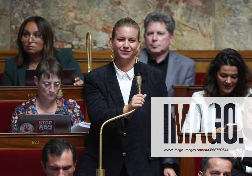 AssembleÌe Nationale - QAG du 6 octobre 2026 Mathilde Panot Sà ance des Questions d Actualità s au Gouvernement à l AssembleÌe Nationale à Paris, le 6 octobre 2026. Current Affairs Question Period with the Government at the National Assembly in Paris