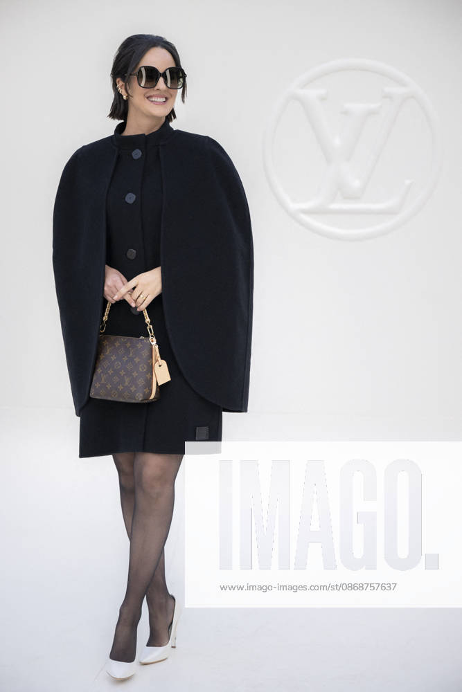 Louis Vuitton - Photocall - Paris Fashion Week EB Noémie Merlant attends the Louis Vuitton Womenswear Spring Summer 2027 show as part of Paris Fashion Week on October 06, 2026 in Paris, France. Photo by Eliot Blondet ABACAPRESS.COM Paris France France