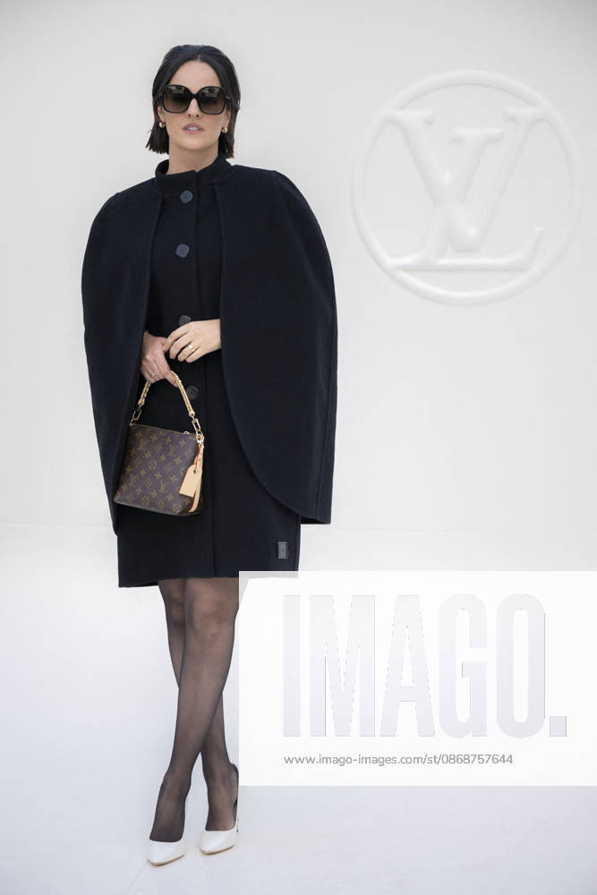 Louis Vuitton - Photocall - Paris Fashion Week EB Noémie Merlant attends the Louis Vuitton Womenswear Spring Summer 2027 show as part of Paris Fashion Week on October 06, 2026 in Paris, France. Photo by Eliot Blondet ABACAPRESS.COM Paris France France