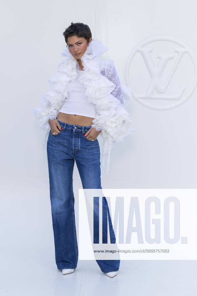 Zendaya at the photocall for the Louis Vuitton Spring Summer 2027 Women’s Ready-to-Wear show during Paris Fashion Week (PFW) at the Cité internationale universitaire de Paris, France, on October 6, 2026. Olivier Borde, Bestimage. Photocall at the Louis Vuitton Women’s Ready-to-Wear Spring Summer 2027 show as part of Paris Fashion Week on October 6, 2026, in Paris, France.