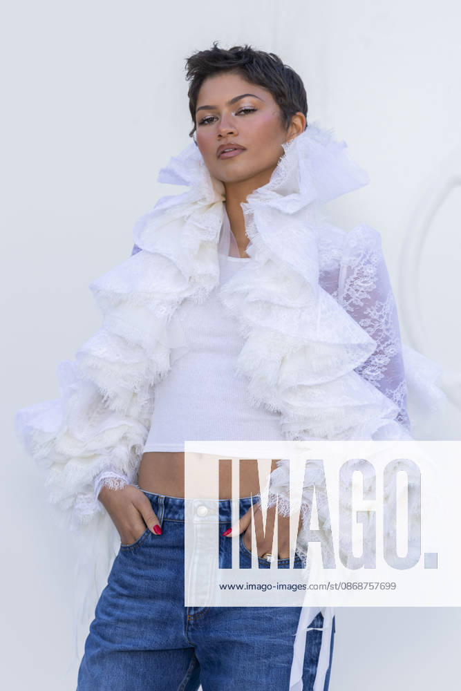 Zendaya at the photocall for the Louis Vuitton Spring Summer 2027 Women’s Ready-to-Wear show during Paris Fashion Week (PFW) at the Cité internationale universitaire de Paris, France, on October 6, 2026. Olivier Borde, Bestimage. Photocall at the Louis Vuitton Women’s Ready-to-Wear Spring Summer 2027 show as part of Paris Fashion Week on October 6, 2026, in Paris, France.