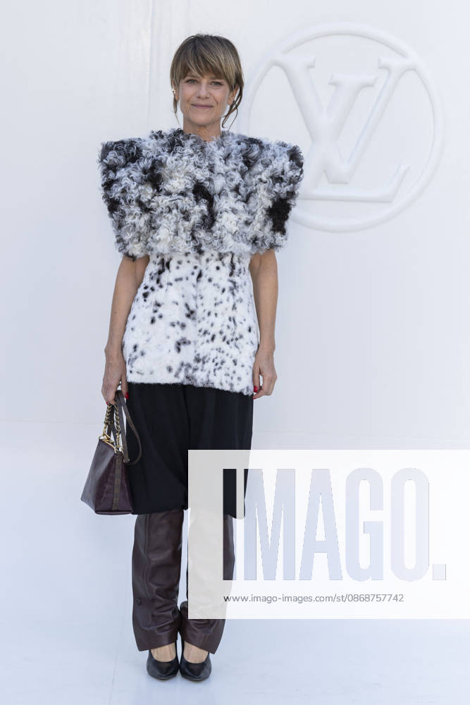 Marina Foïs at the photocall for the Louis Vuitton Women’s Ready-to-Wear Spring Summer 2027 show during Paris Fashion Week (PFW) at the Cité internationale universitaire de Paris, France, on October 6, 2026. Olivier Borde, Bestimage. Photocall at the Louis Vuitton Women’s Ready-to-Wear Spring Summer 2027 show as part of Paris Fashion Week on October 6, 2026, in Paris, France.