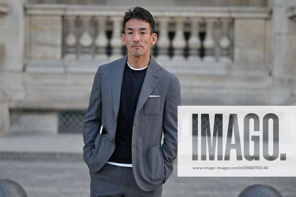 PFW Louis Vuitton Outside Arrivals Hidetoshi Nakata arriving at Louis Vuitton show during Paris Fashion Week, in Paris, France on 6 October 2026. Photo by Julien Reynaud APS-Medias ABACAPRESS.COM Paris France
