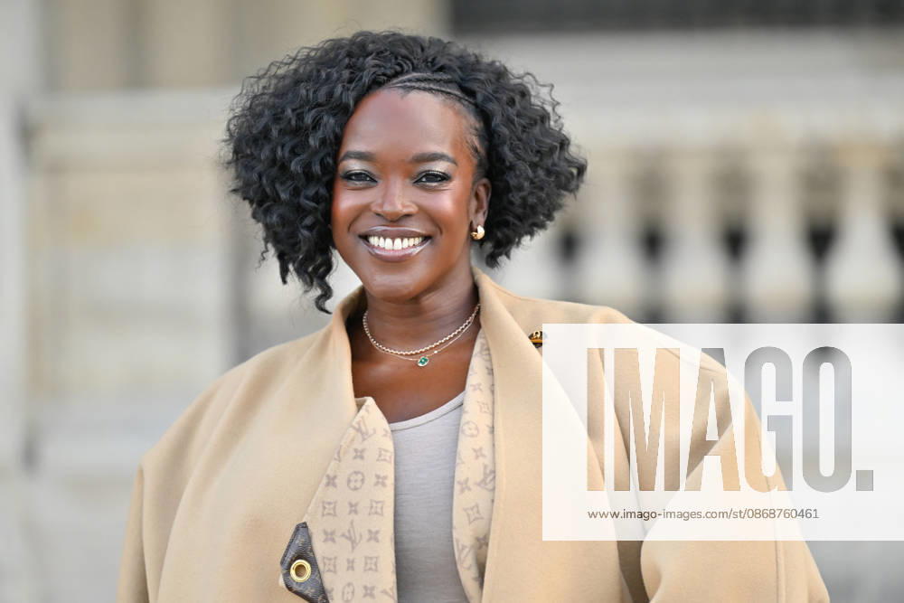 PFW Louis Vuitton Outside Arrivals Wunmi Mosaku arriving at Louis Vuitton show during Paris Fashion Week, in Paris, France on 6 October 2026. Photo by Julien Reynaud APS-Medias ABACAPRESS.COM Paris France