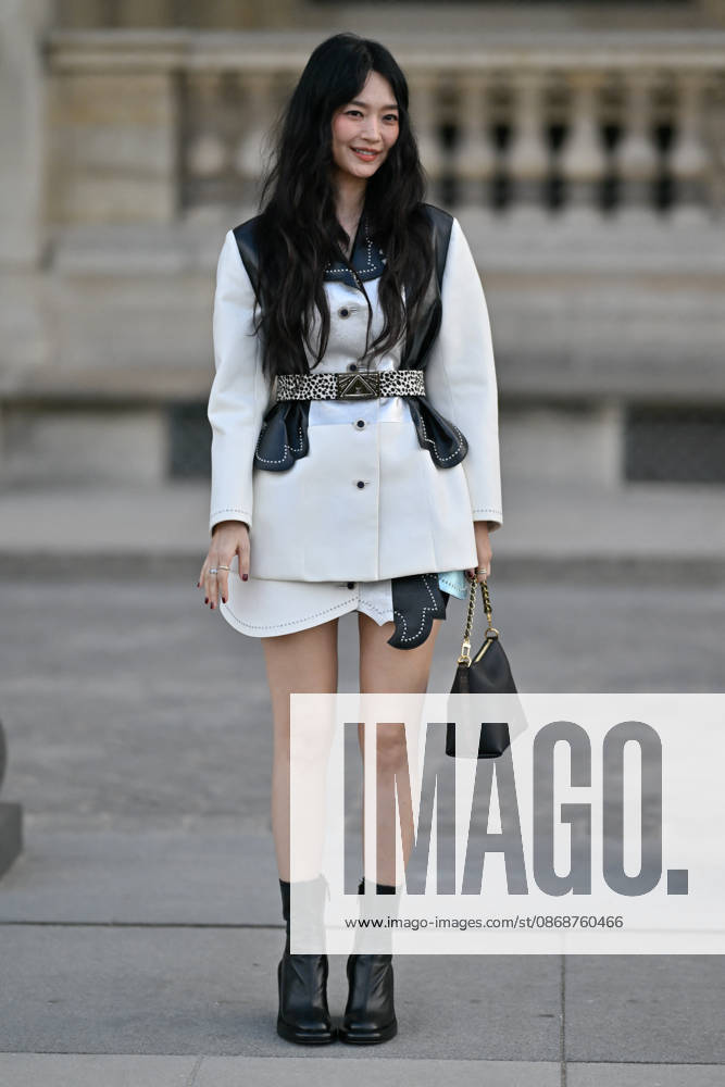 PFW Louis Vuitton Outside Arrivals Shin Min-a arriving at Louis Vuitton show during Paris Fashion Week, in Paris, France on 6 October 2026. Photo by Julien Reynaud APS-Medias ABACAPRESS.COM Paris France