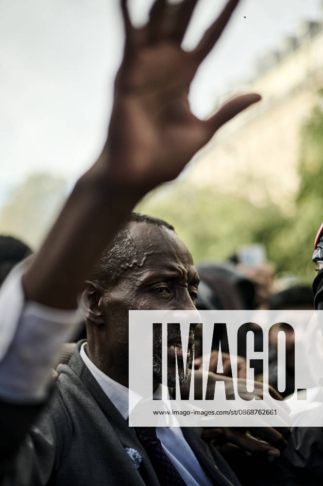 Saint-Denis Mayor Bally Bagayoko trying to call for calm, during high school students protest in Paris, on October 6, 2026. - 06 10 2026 - France Ile-de-France (region) Paris - AntoninxBuratx Pictorium LePictorium_0342085