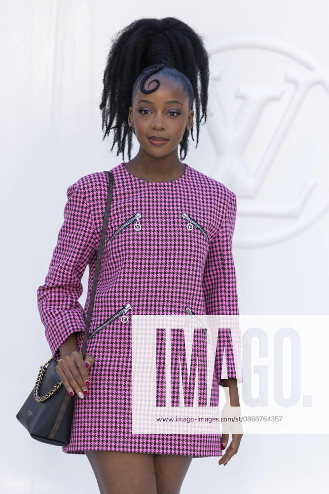 Thuso Mbedu at the photocall for the Louis Vuitton Spring Summer 2027 Women’s Ready-to-Wear collection during Paris Fashion Week (PFW) at the Cité internationale universitaire de Paris, France, on October 6, 2026. Olivier Borde, Bestimage. Photocall at the Louis Vuitton Women’s Ready-to-Wear Spring Summer 2027 show as part of Paris Fashion Week on October 6, 2026, in Paris, France.