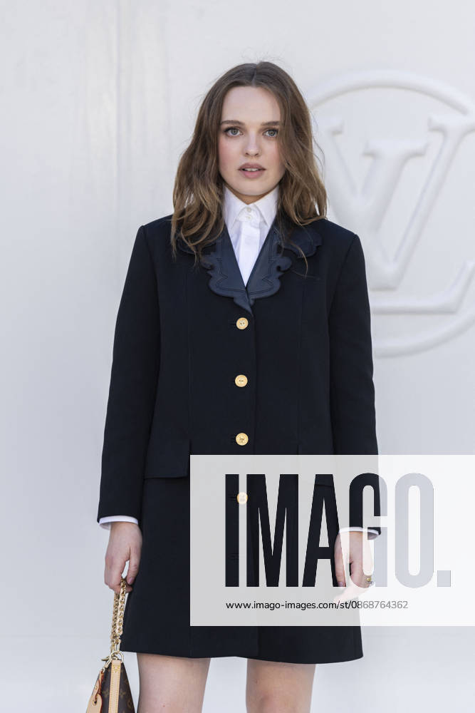 Odessa Young at the photocall for the Louis Vuitton Women s Ready-to-Wear Spring Summer 2027 show during Paris Fashion Week (PFW) at the Cité internationale universitaire de Paris, France, on October 6, 2026. Olivier Borde, Bestimage. Photocall at the Louis Vuitton Women’s Ready-to-Wear Spring Summer 2027 show as part of Paris Fashion Week on October 6, 2026, in Paris, France.