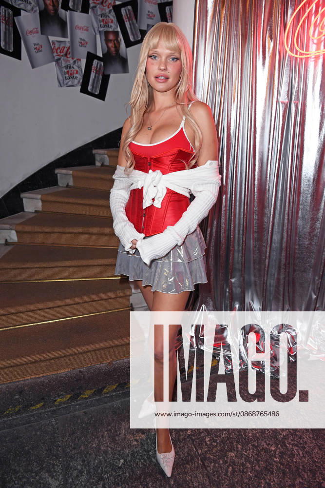Bonnie Strange bei der COKE LIGHT EXPERIENCE X BRUCE DARNELL im Borchardt in Berlin am 06.10.2026