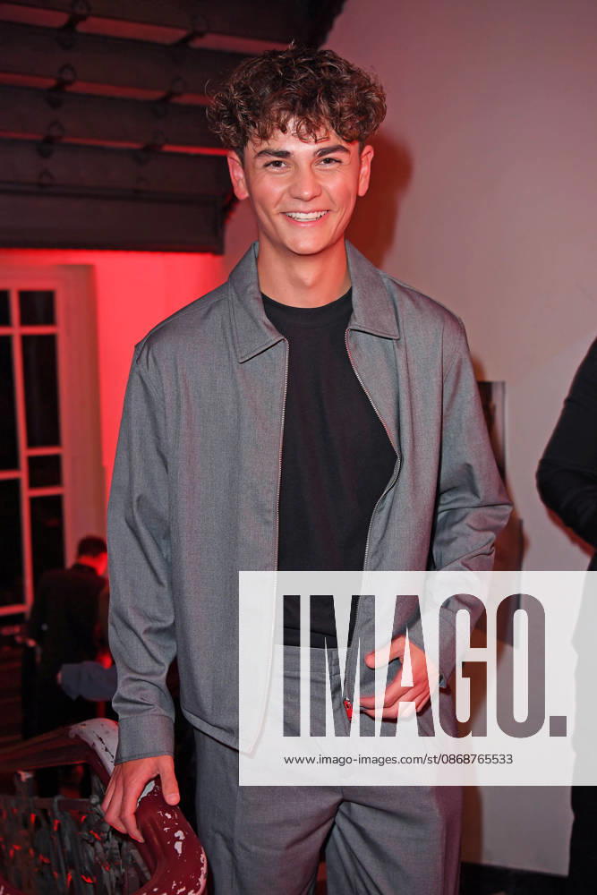 Benni Kalcher (Benni BK) bei der COKE LIGHT EXPERIENCE X BRUCE DARNELL im Borchardt in Berlin am 06.10.2026